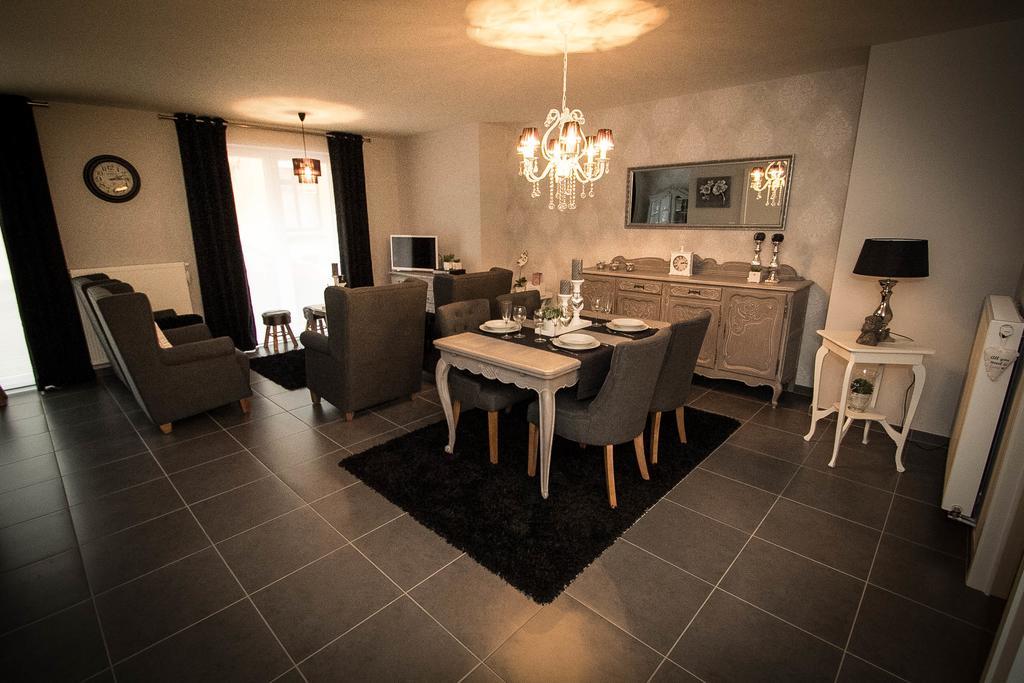 Interbellum Apartamento Ieper Quarto foto